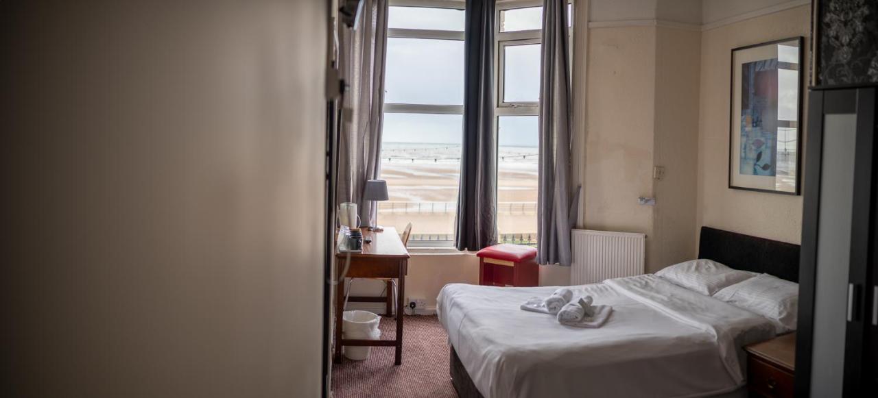 The Chimes On The Sea Blackpool